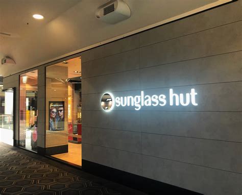 Sunglass Hut Belconnen .